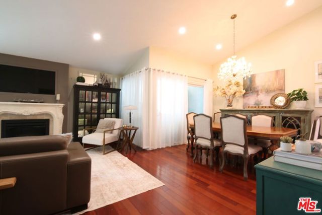 603 S Prospect Avenue 301, Redondo Beach, CA 90277