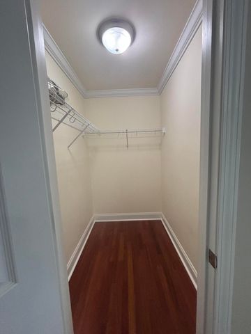 4090 Old Frankfort Pike, Versailles, KY 40383