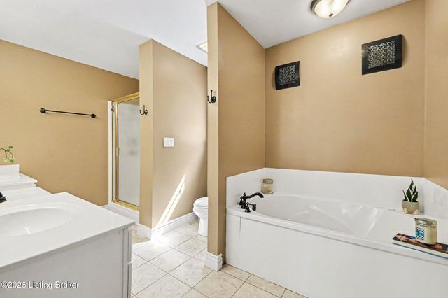 2609 Stonemill Dr, Elizabethtown, KY 42701