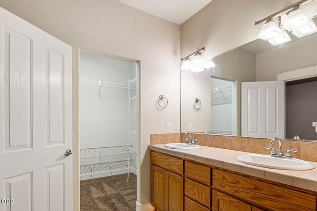 20651 NE Sierra Drive, Bend, OR 97701