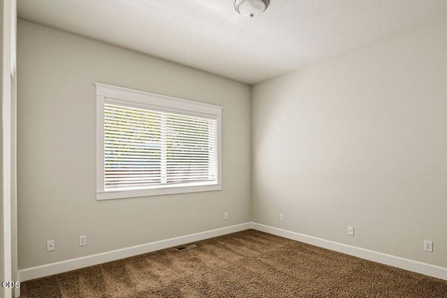20651 NE Sierra Drive, Bend, OR 97701