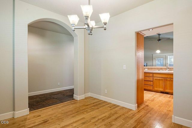 20651 NE Sierra Drive, Bend, OR 97701