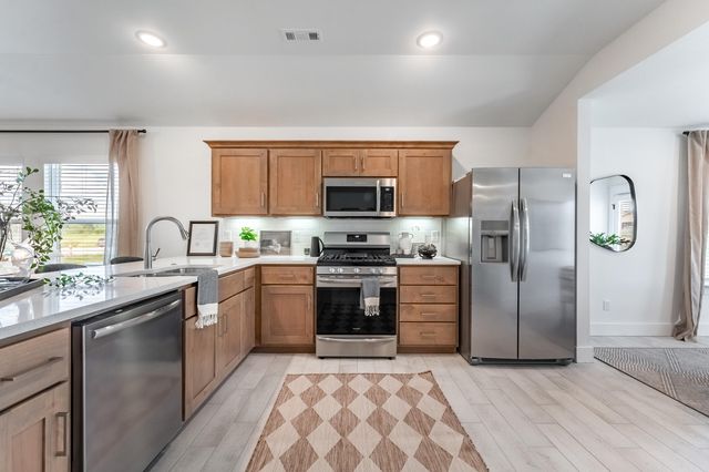 113 W Seminole, Strafford, MO 65757