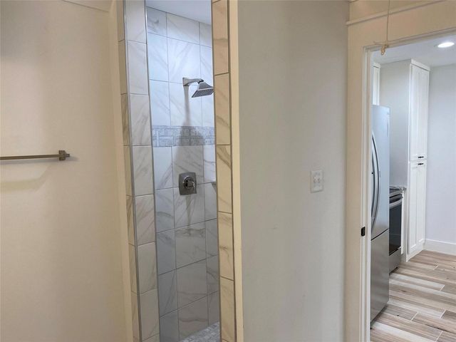 11351 Hilltop Road A, Argyle, TX 76226