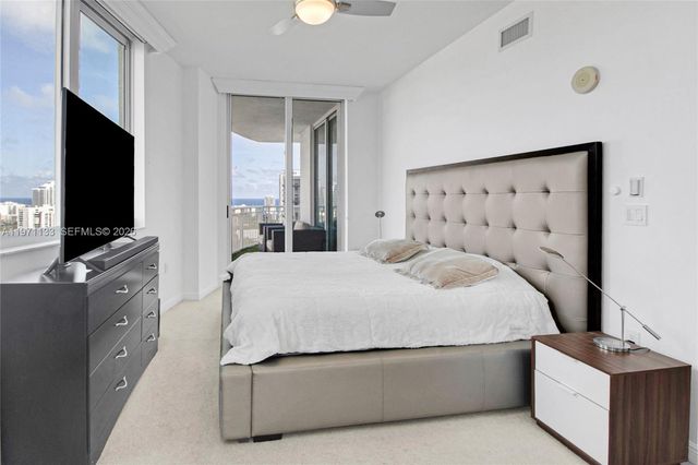 1755 E Hallandale Beach Blvd PH02E, Hallandale Beach, FL 33009