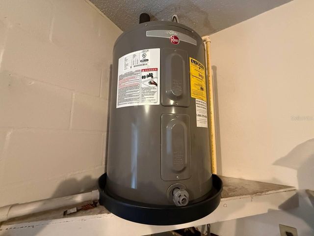 4350 MERCHANT AVENUE, Spring Hill, FL 34608