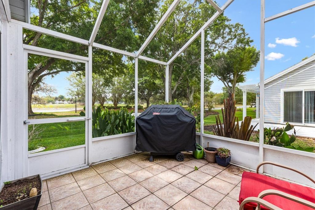 Image 14 of property listing at 711 AGUA WAY, Lady Lake, FL 32159