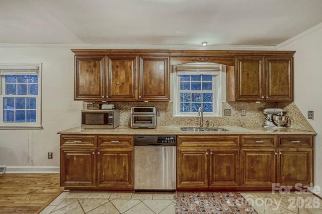 1315 Shady Bluff Drive, Charlotte, NC 28211