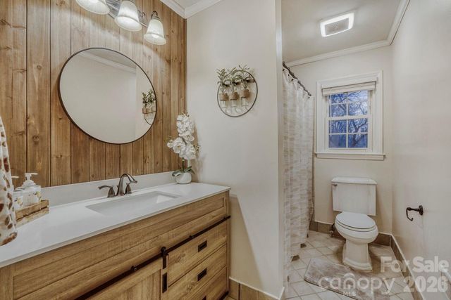 1315 Shady Bluff Drive, Charlotte, NC 28211