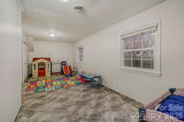 1315 Shady Bluff Drive, Charlotte, NC 28211