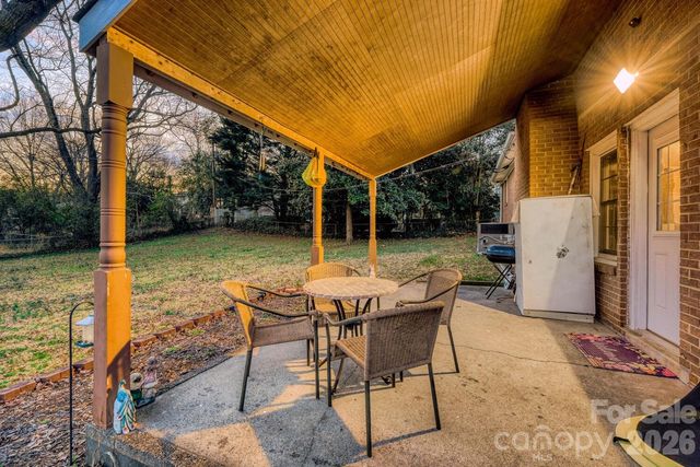 1315 Shady Bluff Drive, Charlotte, NC 28211