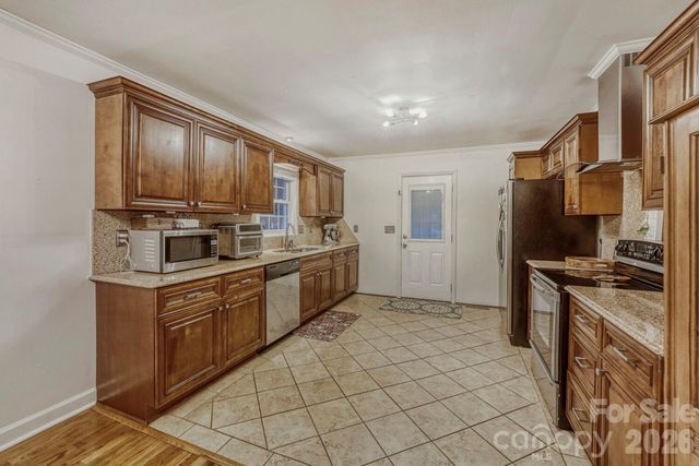 1315 Shady Bluff Drive, Charlotte, NC 28211