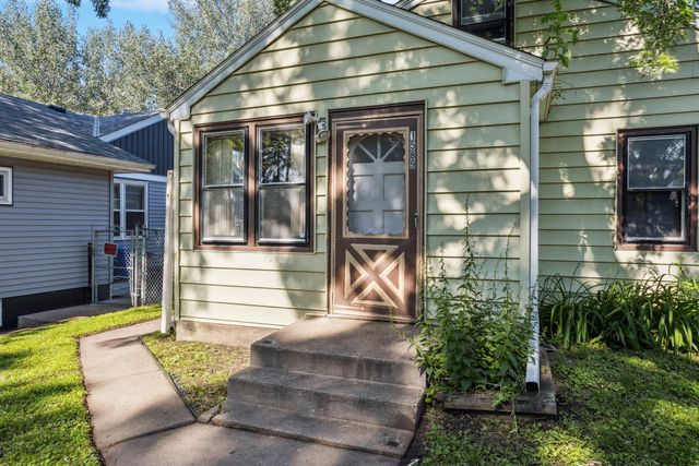 1589 Albemarle Street, Saint Paul, MN 55117