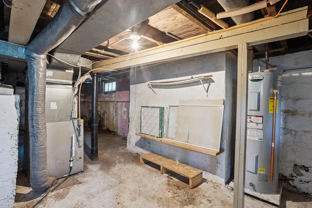1589 Albemarle Street, Saint Paul, MN 55117