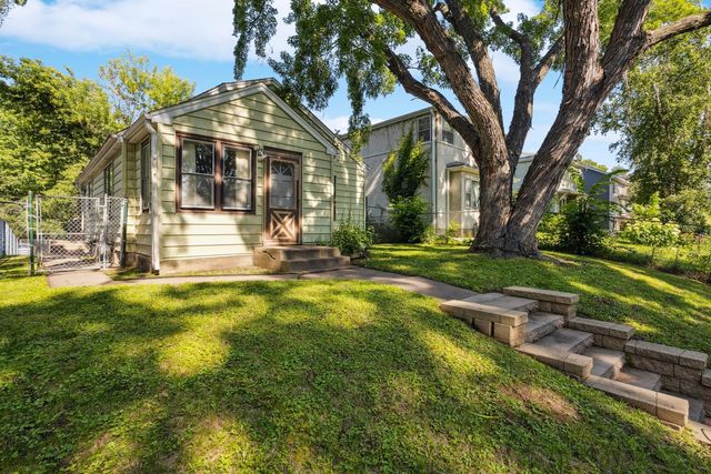 1589 Albemarle Street, Saint Paul, MN 55117