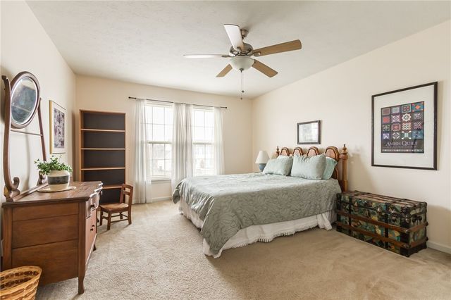 1447 Emma Lane, Farmington, NY 14425