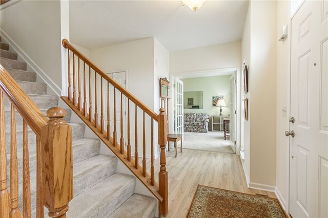 1447 Emma Lane, Farmington, NY 14425