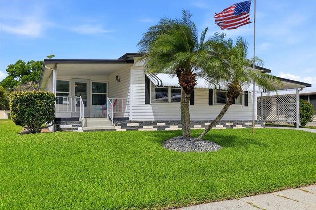 6710 36TH AVENUE E 127, Palmetto, FL 34221