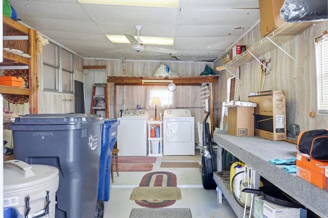 6710 36TH AVENUE E 127, Palmetto, FL 34221