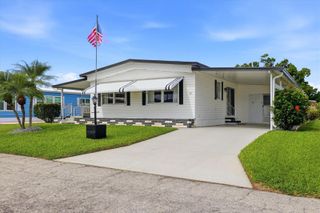 6710 36TH AVENUE E 127, Palmetto, FL 34221