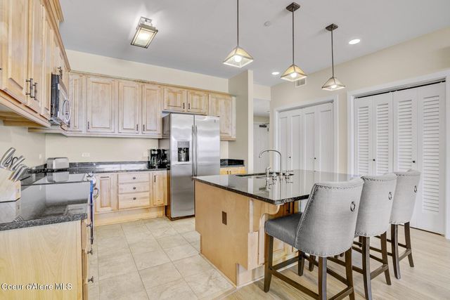 402 Sandpoint Ave, Unit 123, Sandpoint, ID 83864