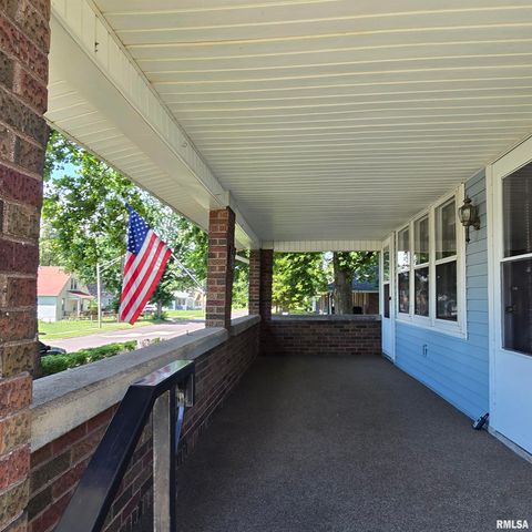 1218 S 3RD Street, Pekin, IL 61554