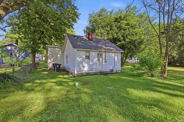 3709 South Park Drive, Fort Wayne, IN 46806