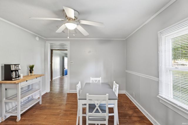 3709 South Park Drive, Fort Wayne, IN 46806