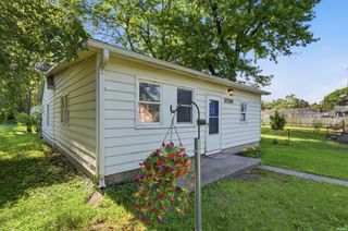 3709 South Park Drive, Fort Wayne, IN 46806
