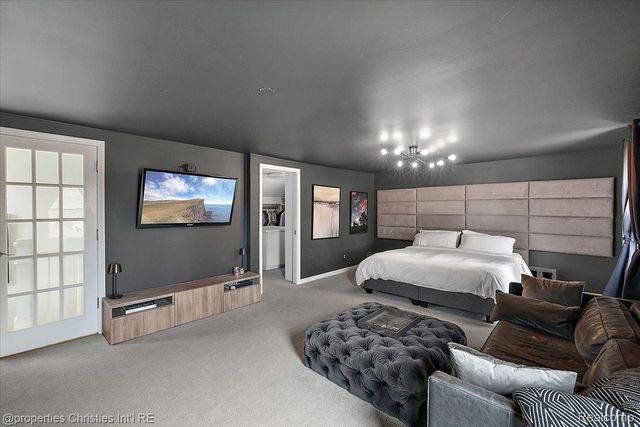 559 E Southlawn Boulevard, Birmingham, MI 48009