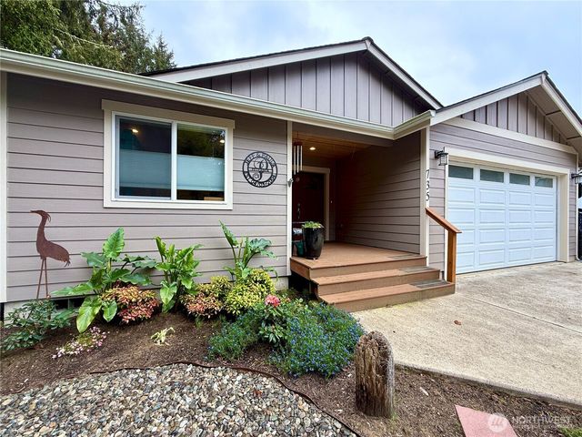 735 Dover Court SE, Ocean Shores, WA 98569