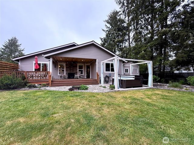 735 Dover Court SE, Ocean Shores, WA 98569