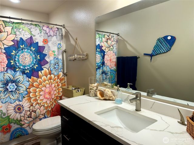 735 Dover Court SE, Ocean Shores, WA 98569