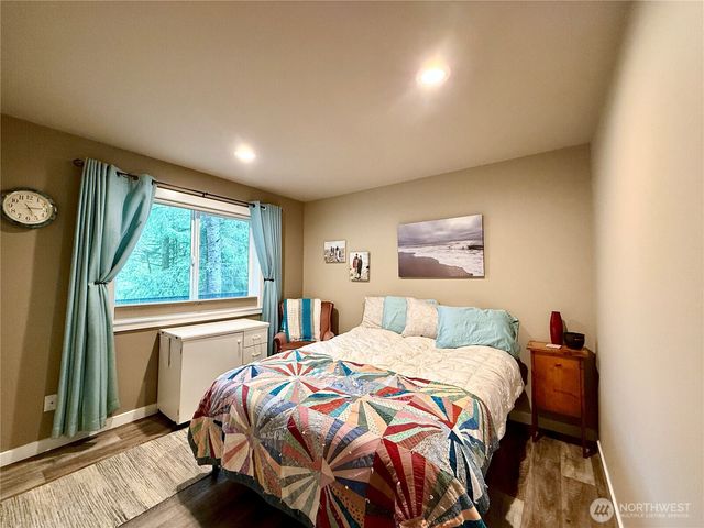 735 Dover Court SE, Ocean Shores, WA 98569