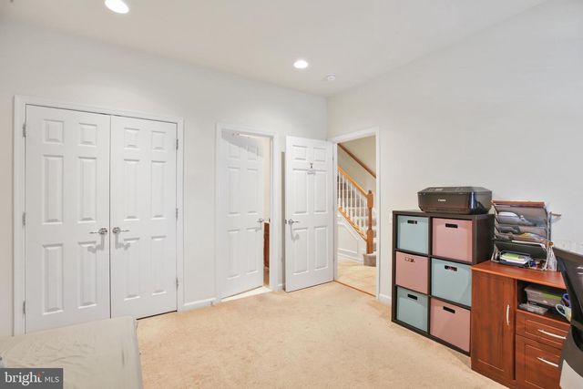 25501 AMBER GATE TER, Chantilly, VA 20152
