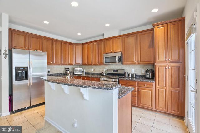25501 AMBER GATE TER, Chantilly, VA 20152