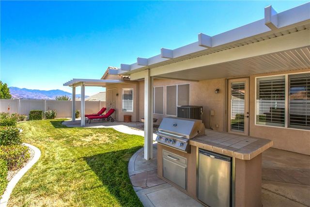 2141 Birdie Drive, Banning, CA 92220