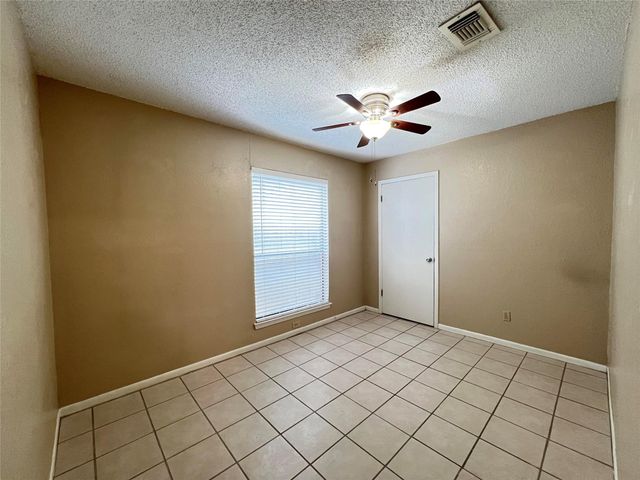 13355 Water Oak LN B, Austin, TX 78729