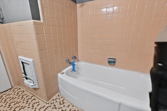 94 Broadmoor Drive, Little Rock, AR 72204