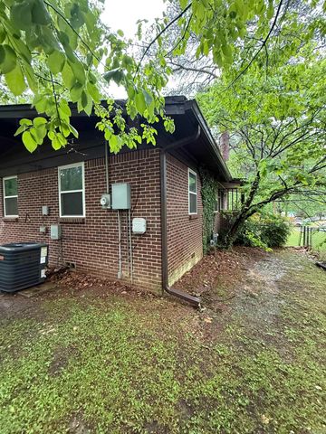 94 Broadmoor Drive, Little Rock, AR 72204