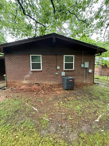 94 Broadmoor Drive, Little Rock, AR 72204