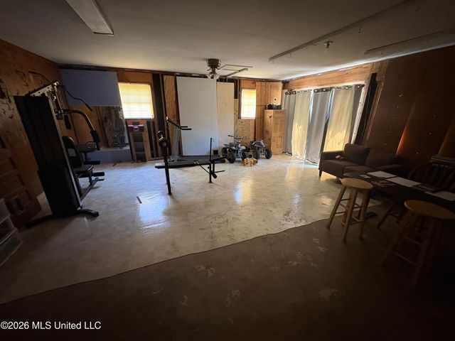 1419 E Second Street, Pass Christian, MS 39571