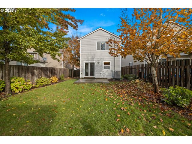 5218 Se TENINO Ct, Portland, OR 97206