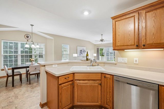 W241N5694 Birchwood LANE, Sussex, WI 53089