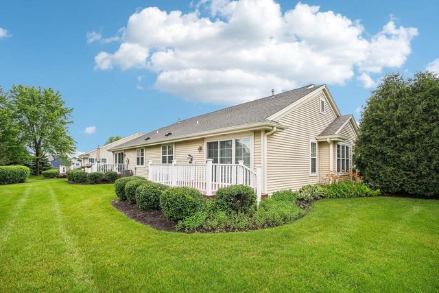 W241N5694 Birchwood LANE, Sussex, WI 53089