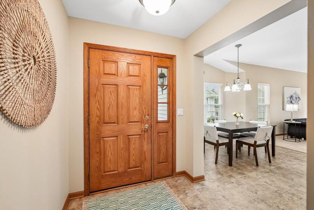 W241N5694 Birchwood LANE, Sussex, WI 53089