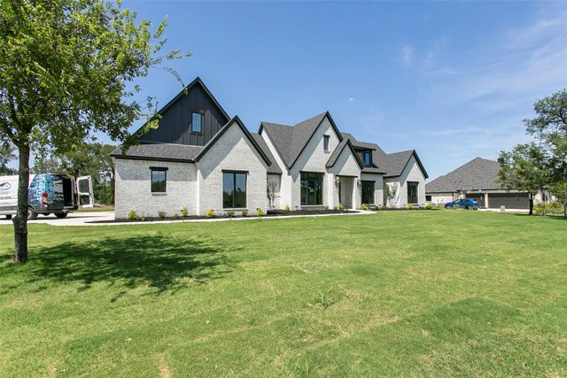 4040 Overlook Way, Weatherford, TX 76085
