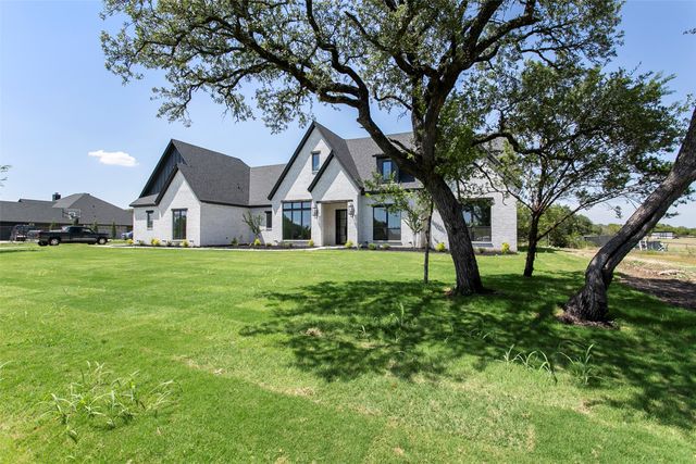 4040 Overlook Way, Weatherford, TX 76085