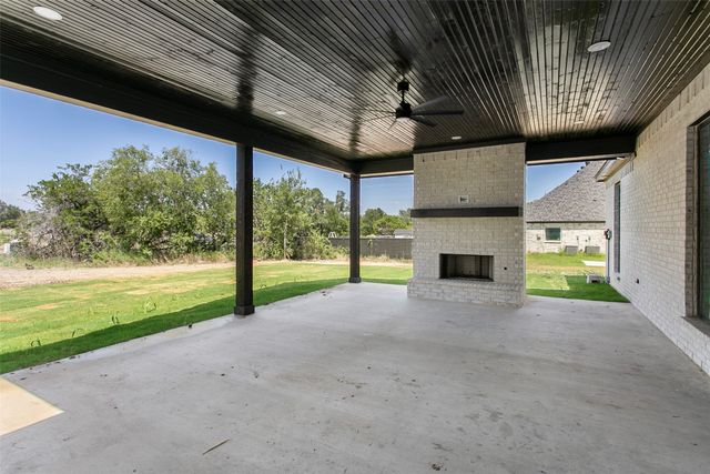 4040 Overlook Way, Weatherford, TX 76085