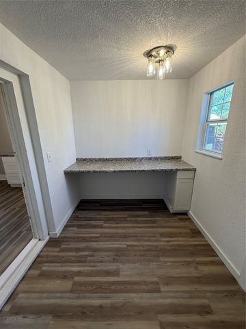 705 E 9th Street, Coleman, TX 76834